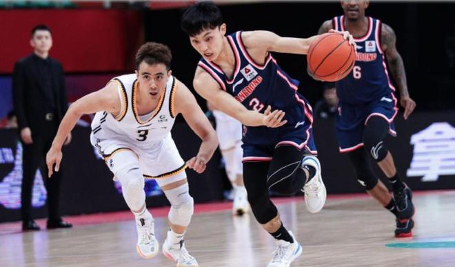 包含强队对决引人期待，胜负之间谁能笑到最后的词条