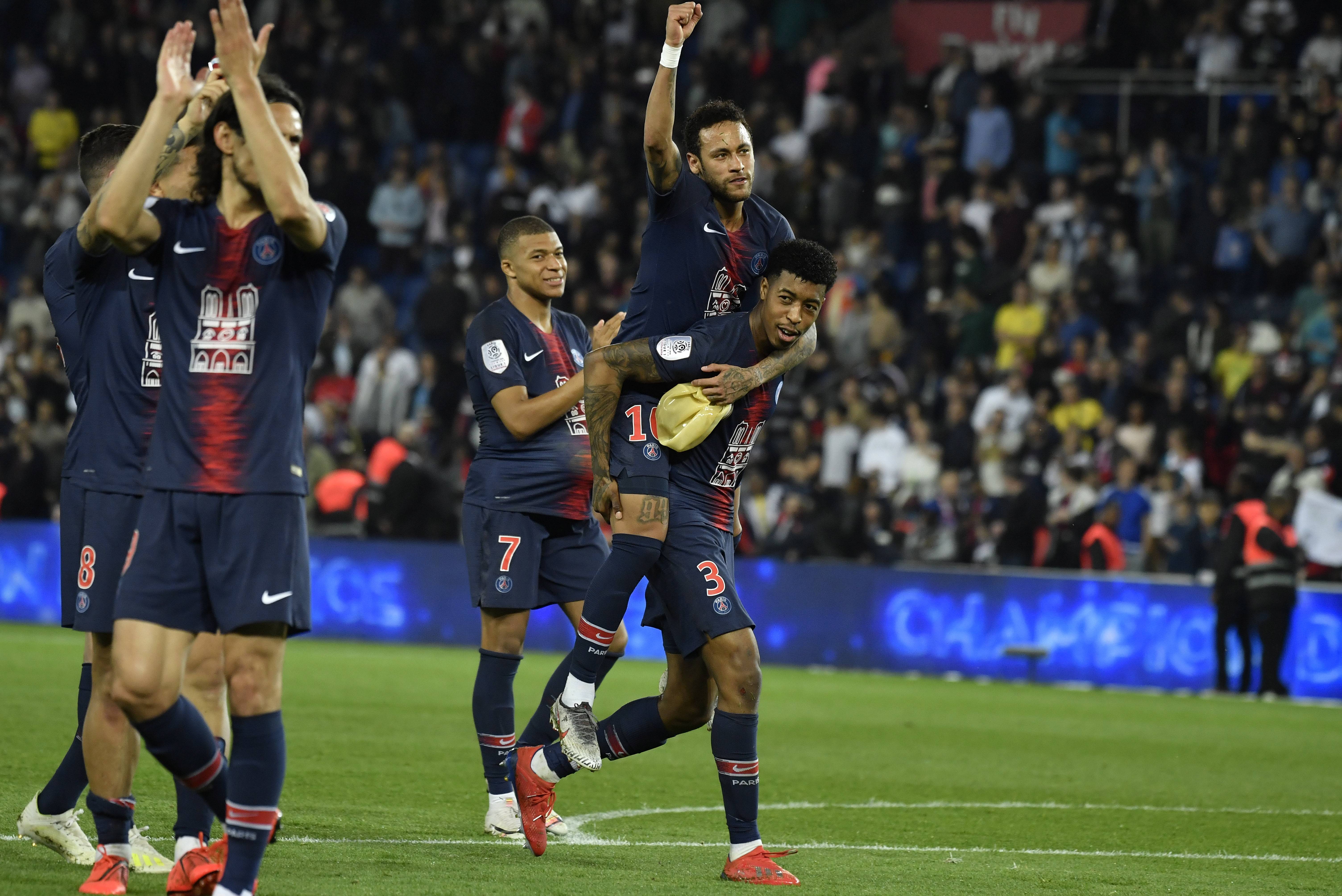 开云体育-巴黎圣日耳曼遭遇失利，法国联赛竞争加剧的简单介绍