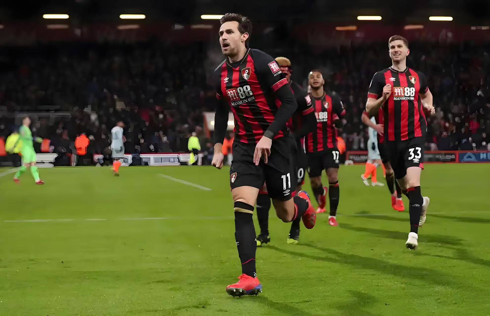 开云体育在线登录-曼城惨遭伯恩茅斯逆袭，遭遇联赛连败的简单介绍