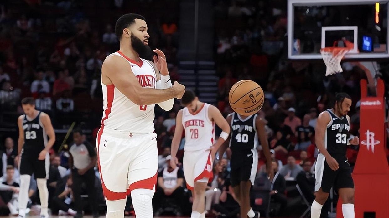 关于火箭大胜马刺，豪取关键季后赛分的信息