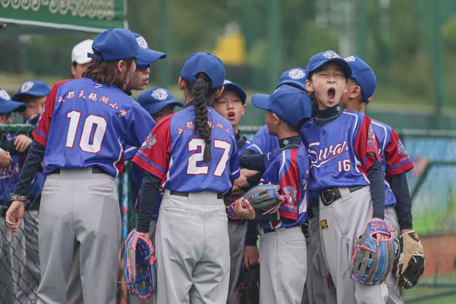 开云体育官方登录入口-包含游泳项目连连刷新记录，突破自我的词条