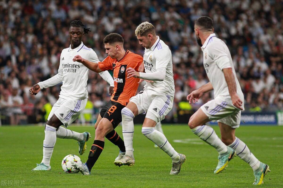 开云体育网页版入口-塞维利亚前锋奥坎柳因伤下场，球队攻击力下降的简单介绍