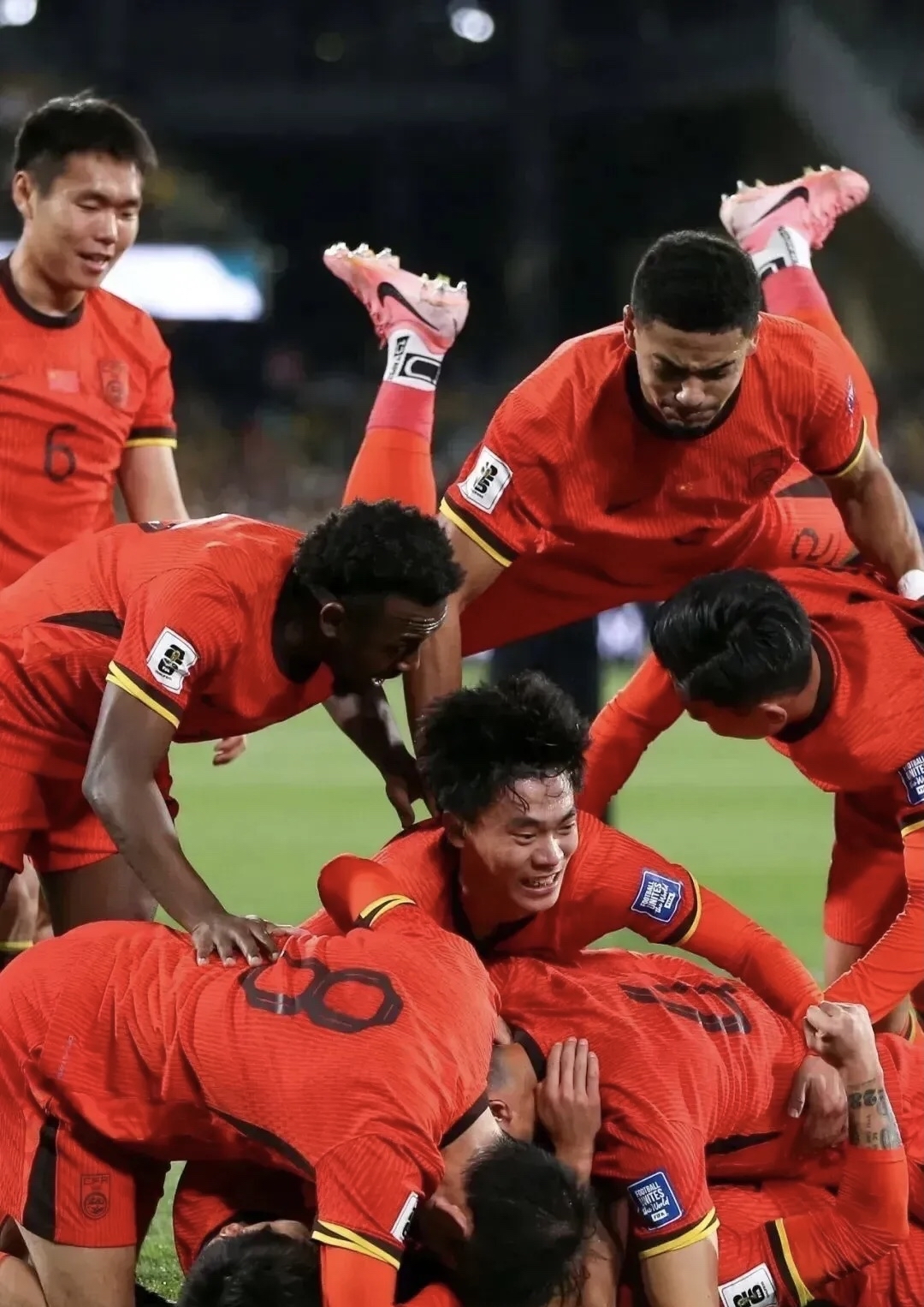 关于比赛节奏明快，球队之间的较量紧张刺激！的信息