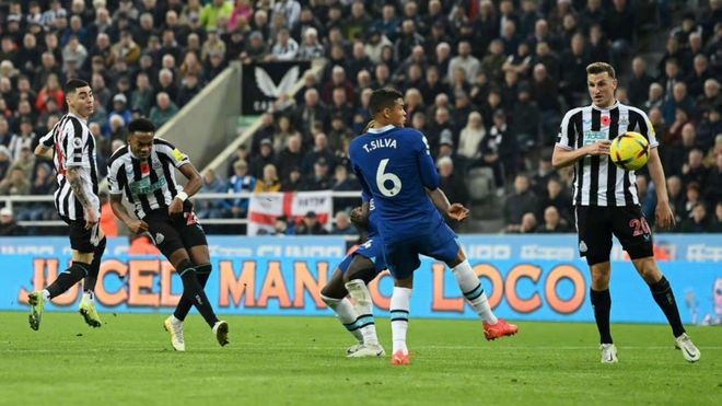 开云体育官网-纽卡斯尔主场击败斯图加特，反客为主折服对手的简单介绍