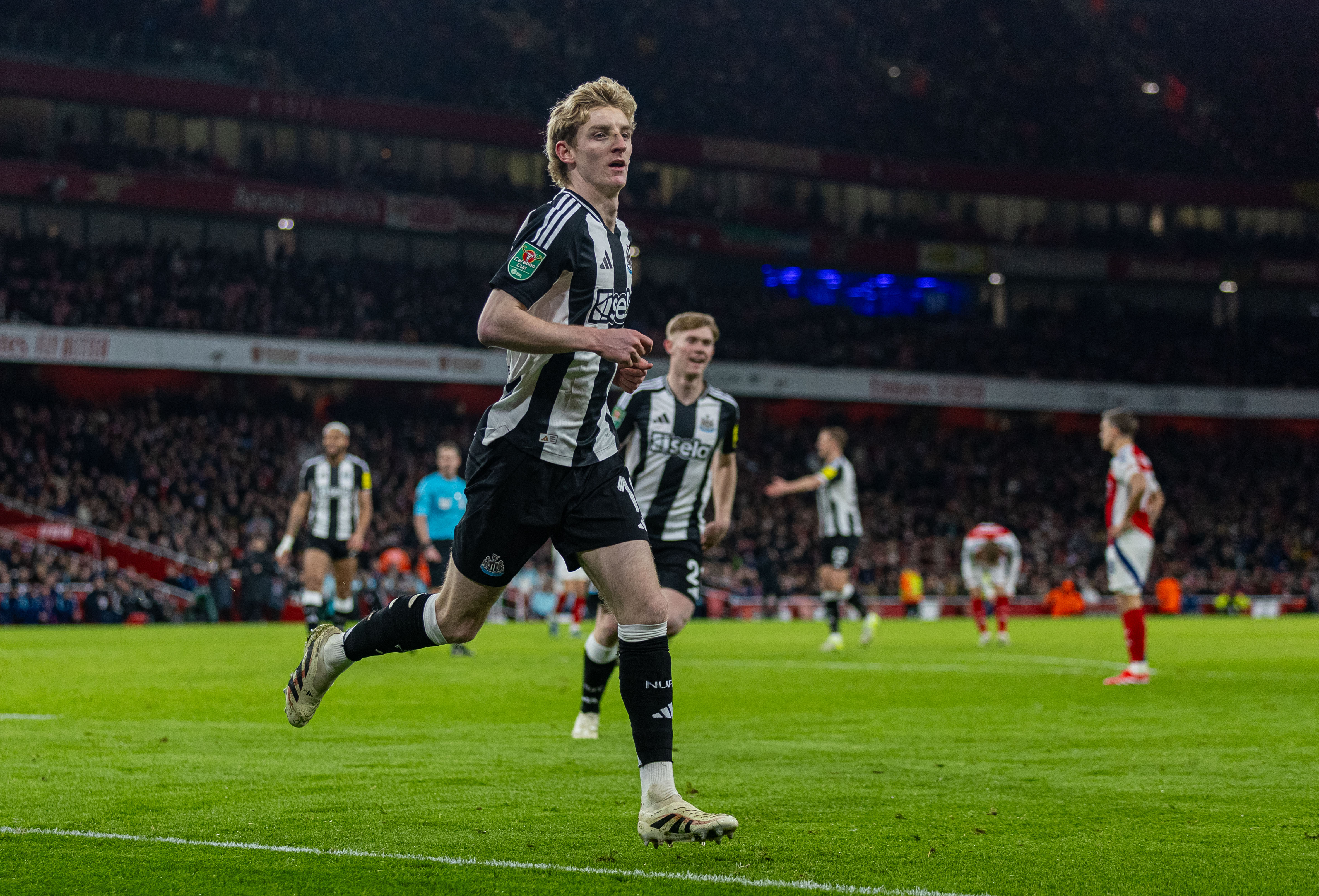 开云体育网页版入口-包含阿森纳客场击败剑桥联，取得连胜的词条