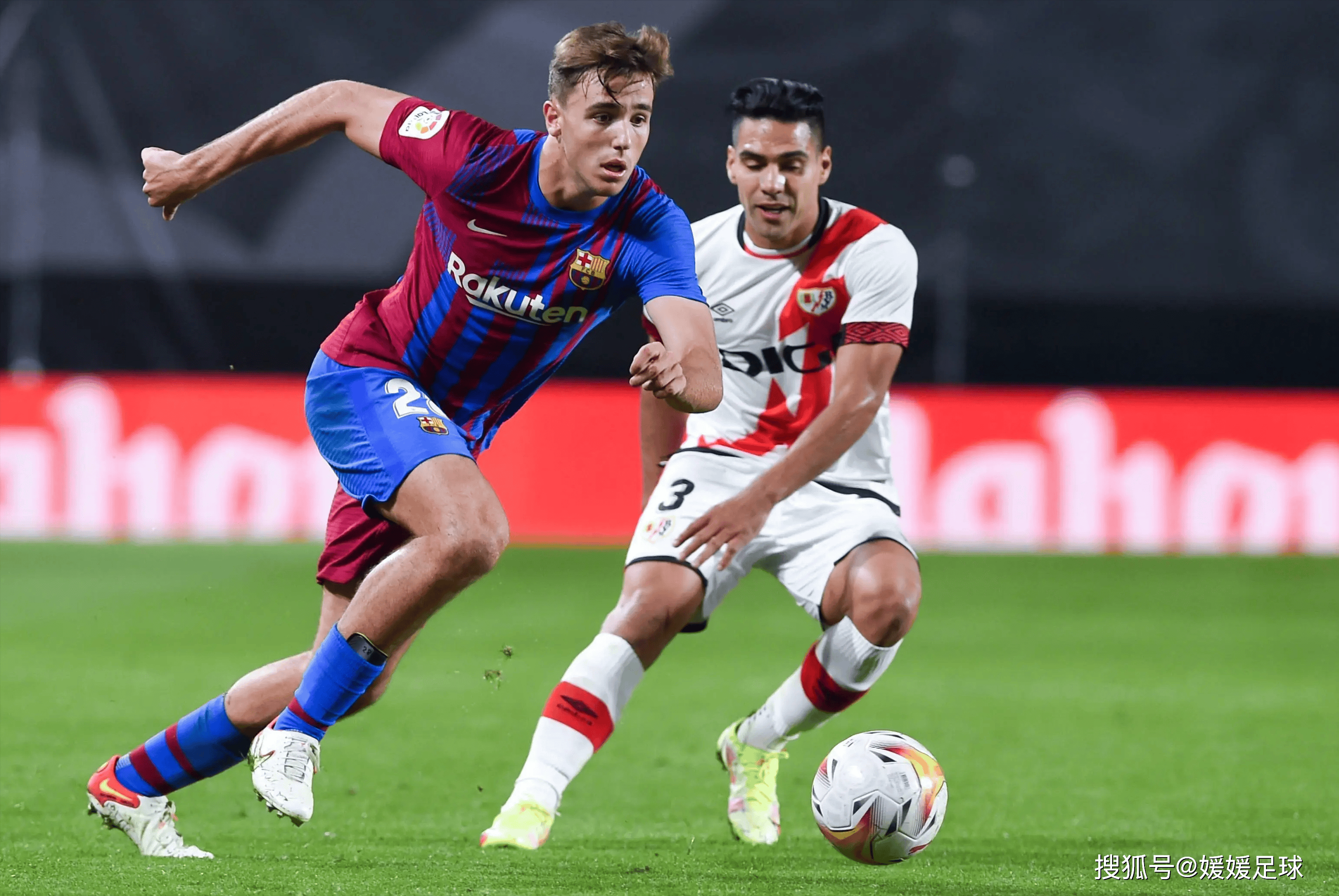 关于波兰国脚全队努力备战下一场比赛的信息