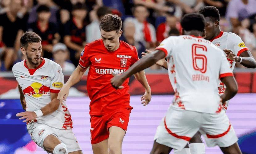 阿贾克斯主场大捷，小组晋级形势看好的简单介绍