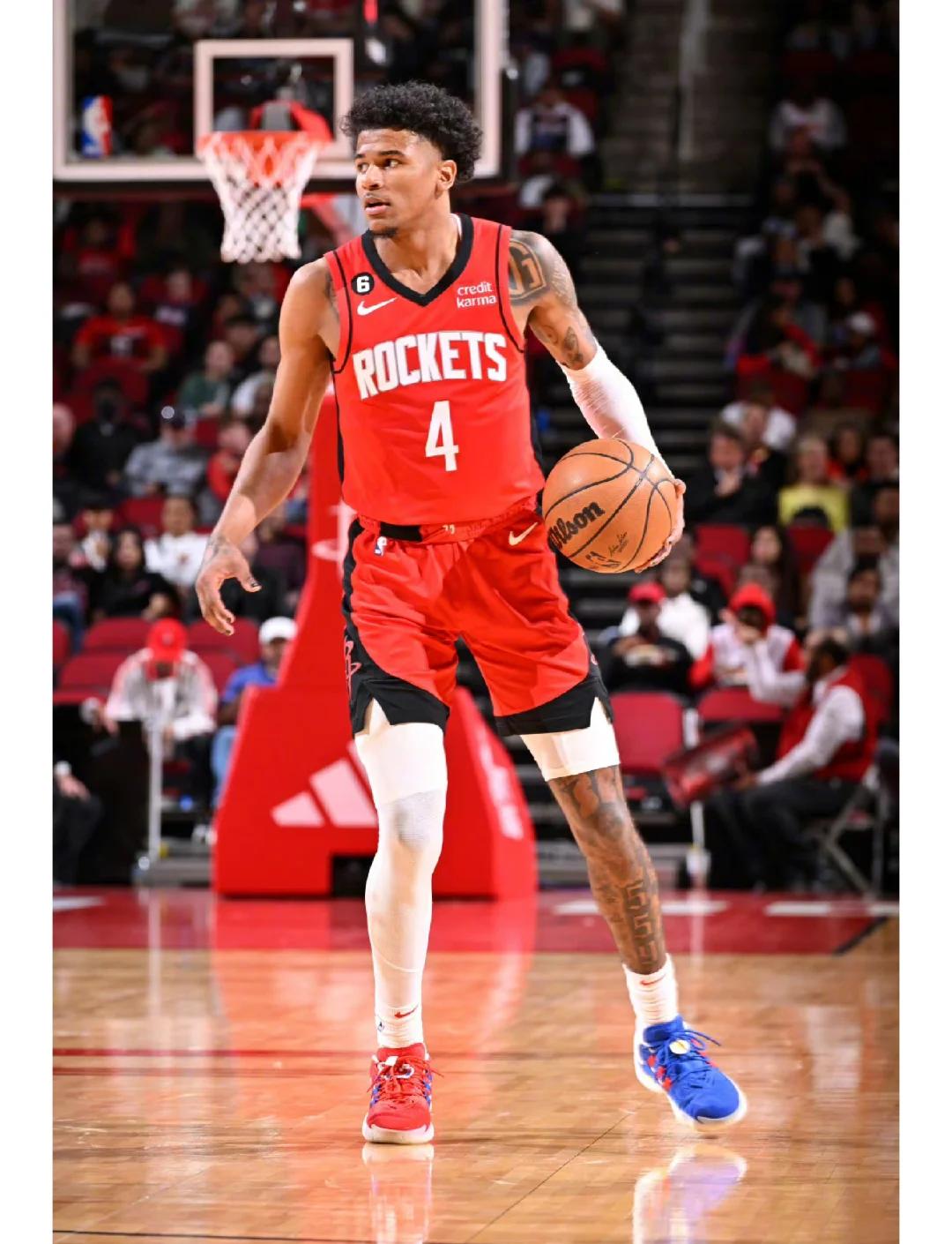 开云体育app-鹈鹕队面对强敌狙击季后赛资格的简单介绍