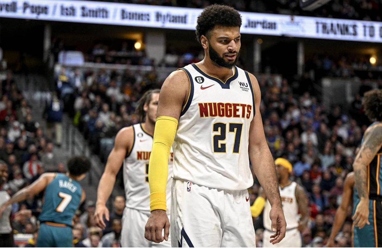 关于狐狸队阵中核心球员因伤休战数周的信息