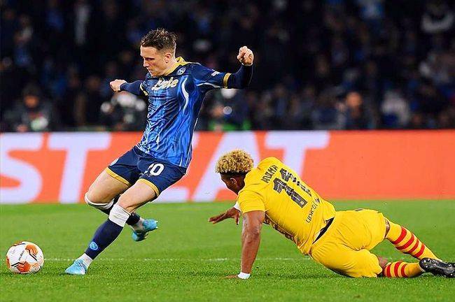 开云体育在线-卡利亚里强势逼平拉齐奥，争取更多荣誉