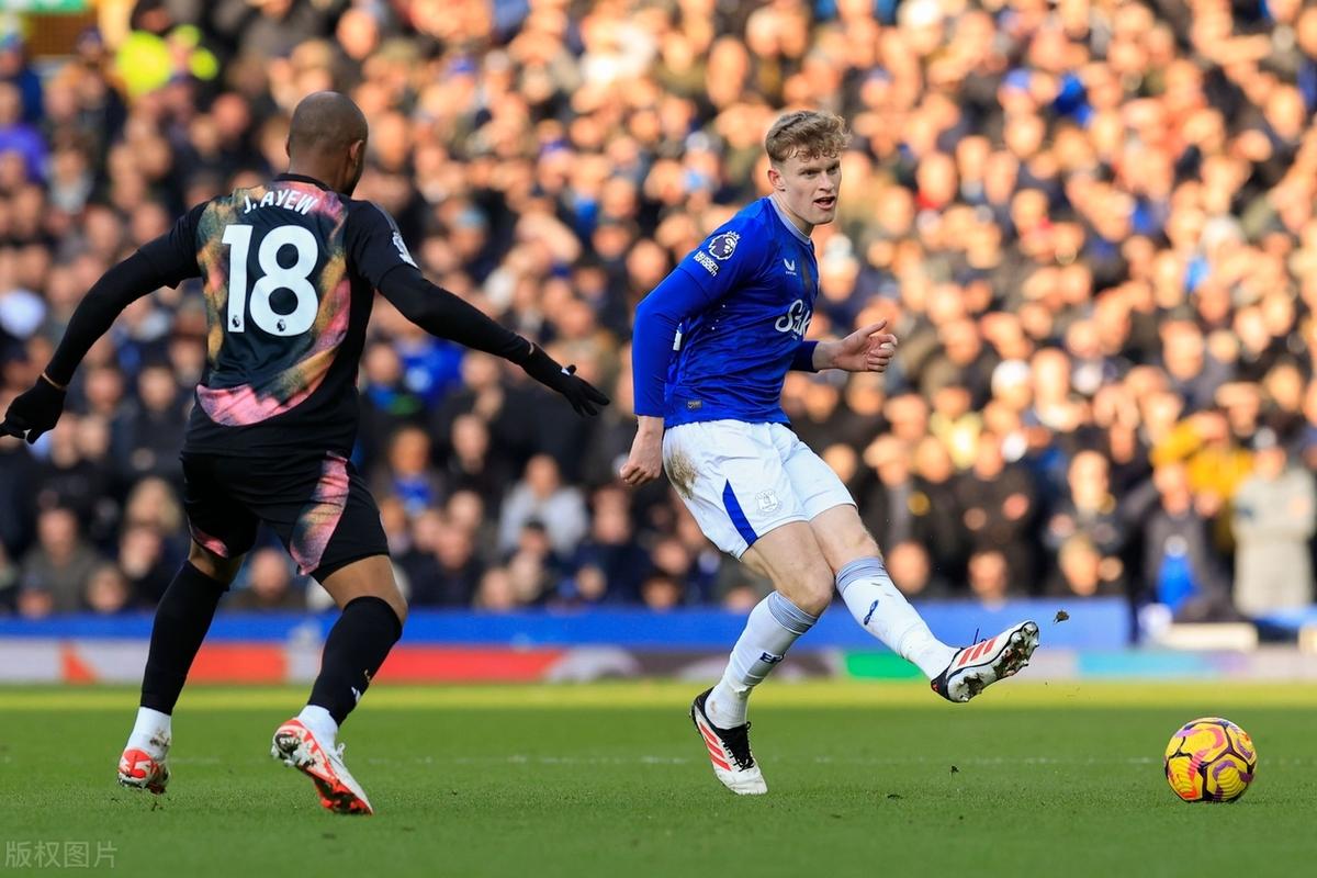开云体育登录-伯恩茅斯频遭打击，保级压力大增的简单介绍