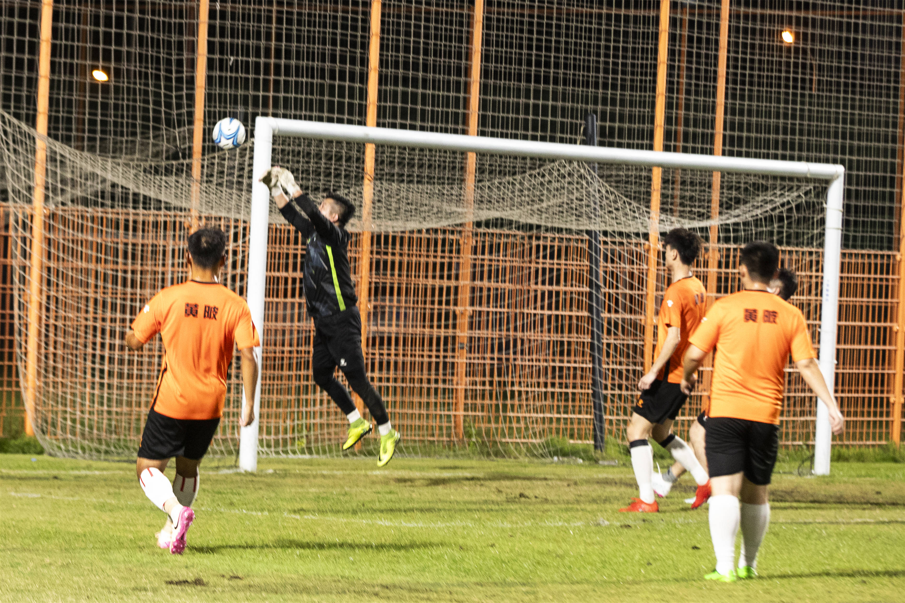 战队备战全面,迎接比赛高潮夺取胜利!的简单介绍 战队备战全面,迎接比赛高潮夺取胜利!的简单介绍