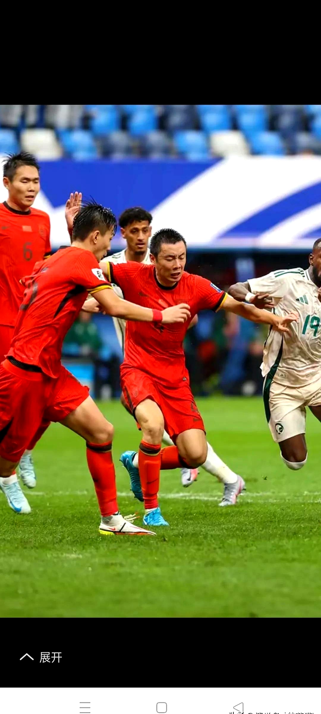 开云体育入口-国内足球赛事引发关注，球员实力较量惊险刺激的简单介绍