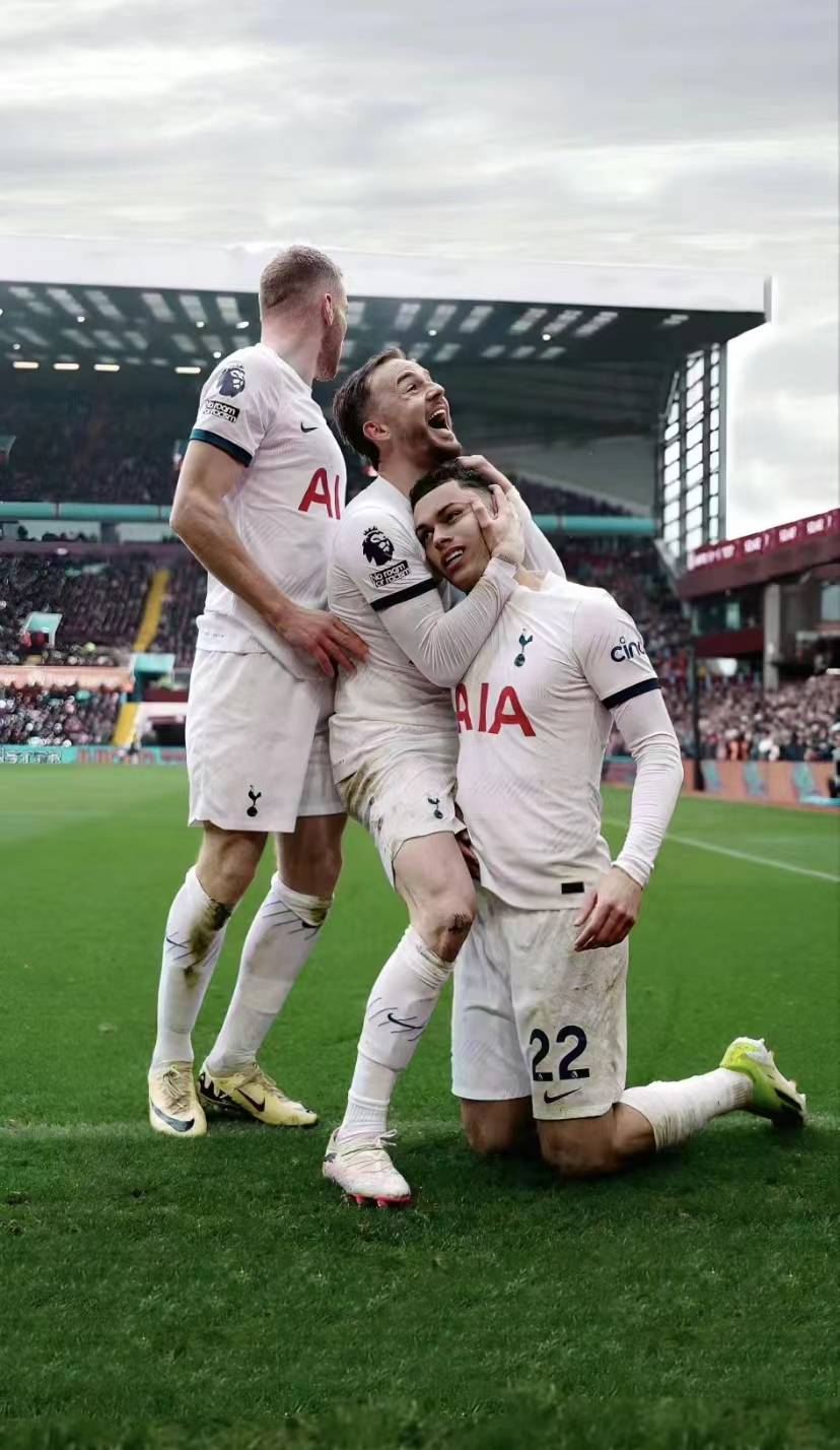 关于热刺惨遭利兹联绝杀，主场不敌对手的信息