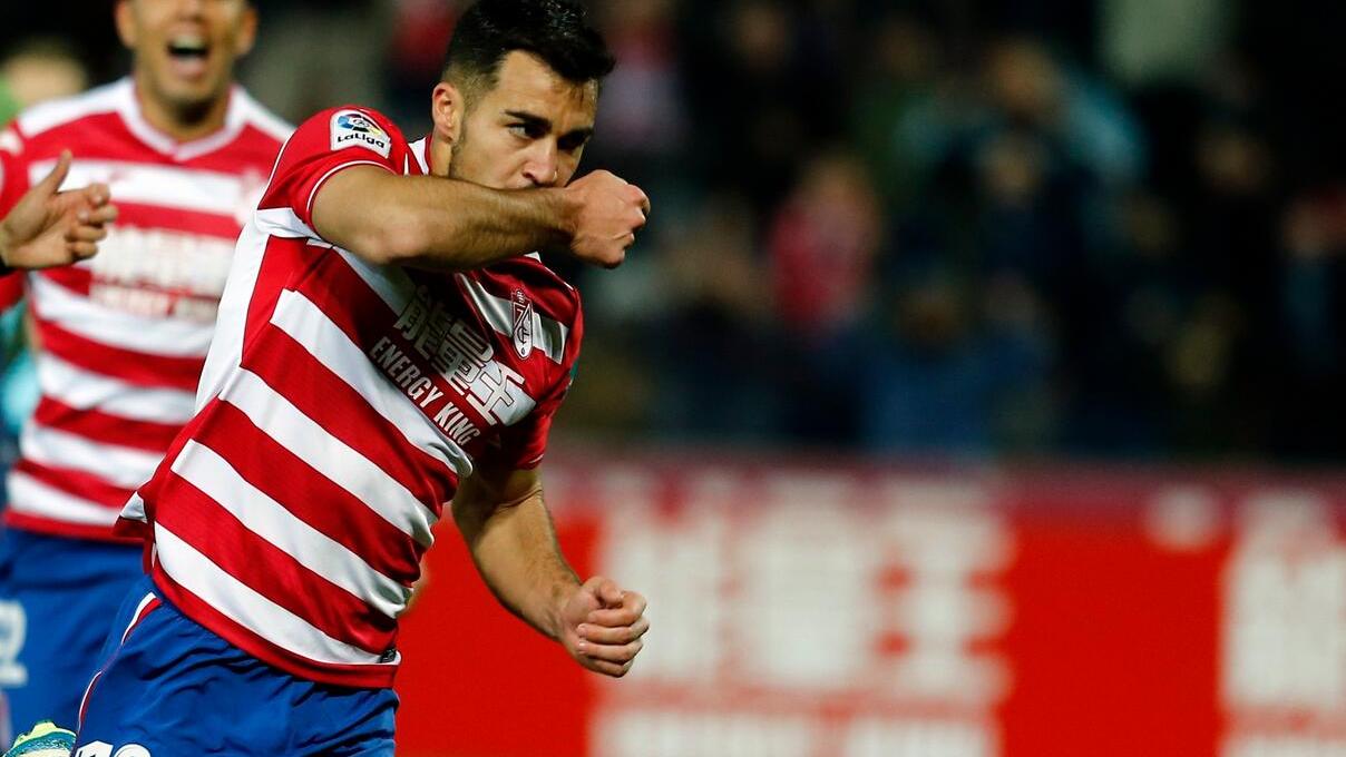 开云体育官网入口-包含社区维尔战胜奥萨苏纳尽显强硬作风的词条